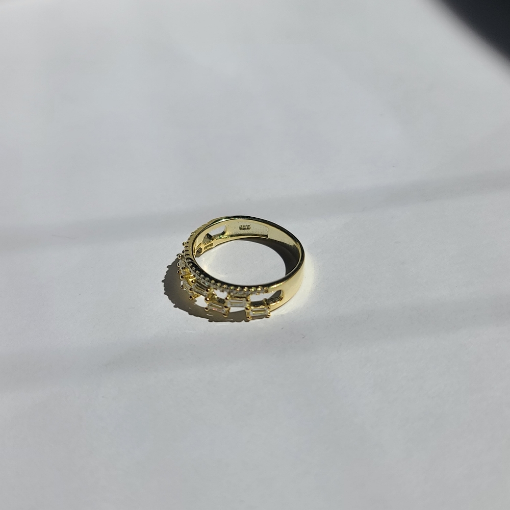 Vintage Gold Plated Sterling Silver Ring with Baguette CZ Size 7